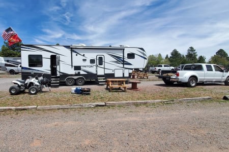 2018 Dutchmen Voltage Toyhauler