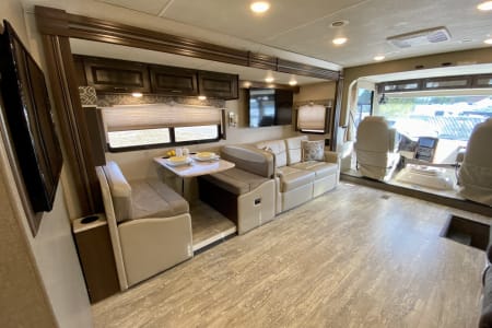 Apache JunctionRV rentals