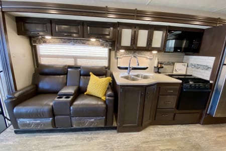 Apache JunctionRV rentals