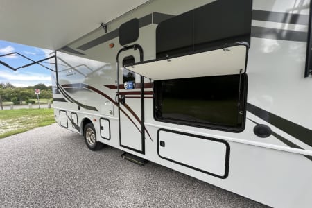 New Port RicheyRV rentals