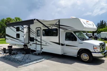 Coachmen Freelander 30BH