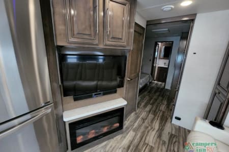 Crest HillRV rentals