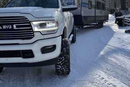 Home on Wheels, Adventure Awaits!