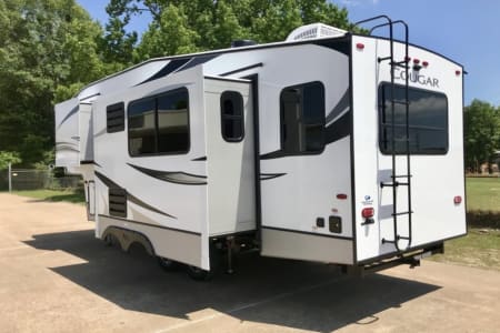 LakeChampagneCampground Rv Rentals