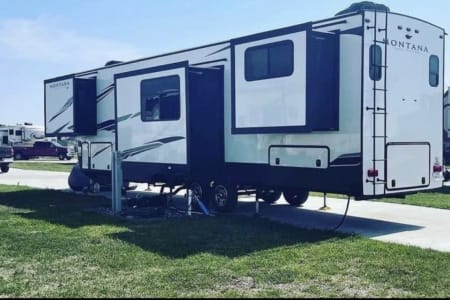 travel trailer for rent san antonio