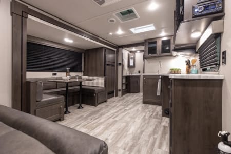 Brand New Bunkhouse - Vacation Maker!!
