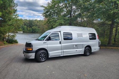 We R Tripping RV & Van Rental LLC 2014 Roadtrek 210 Popular A.K.A FREEDOM