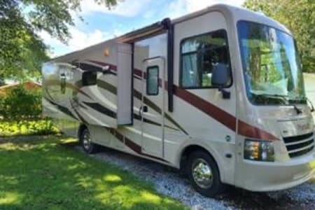 2016 Forest River Coachmen Pursuit .This class A 362hp & maneuverability.