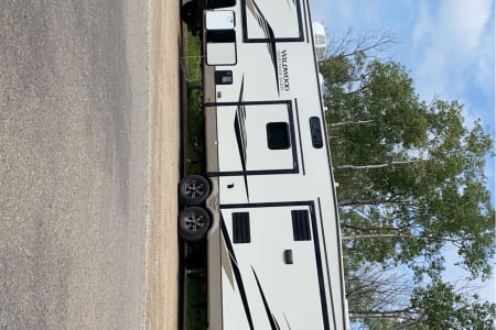 GreenwaterLakeProvincialPark Rv Rentals