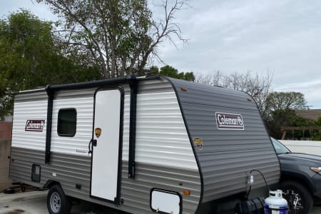 RV Rental riverside,California-(CA)