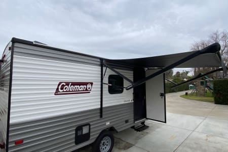 RV Rental riverside,California-(CA)