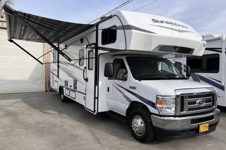 Portland  OR 2023 Forest River Sunseeker 2850SLE(32S)