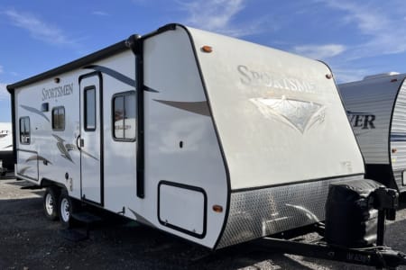 Fenwick ON Pete's Sportsmen Bunkhouse