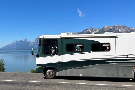 2003 Gulf Stream Sun Voyager with bunk beds