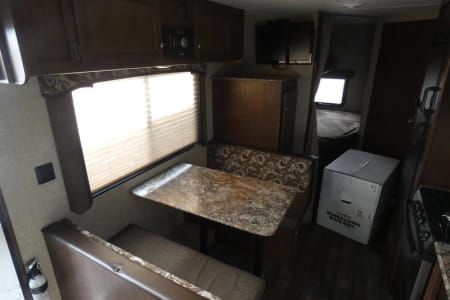 Apache JunctionRV rentals