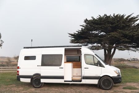 2021 Roadtrek Zion Class B Rental in Sacramento, CA