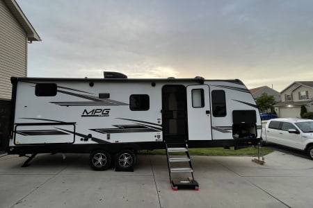 2022 Cruiser RV MPG Ultra Lite Family Bunkhouse