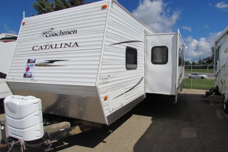 2012 Coachmen Catalina 28ft. bunk house