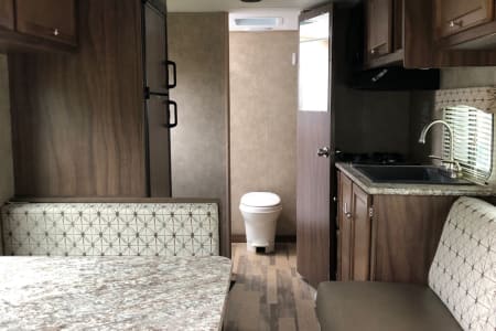 EmarLakesProvincialPark Rv Rentals