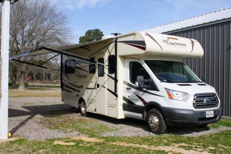 2018 Forest River Coachmen Freelander Micro Very Easy to Drive, AVG 13 mpg