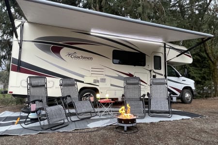 2018 Forest River Coachmen Freelander-Sleeps 7