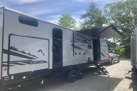 WhiteBirchesCampingPark Rv Rentals