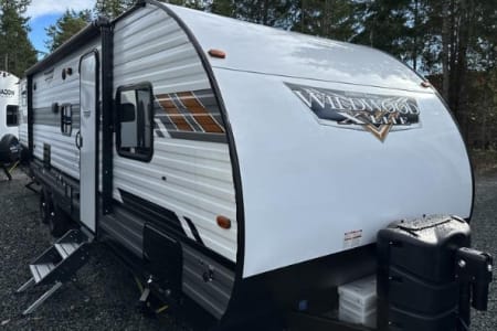 SproatLakeProvincialPark Rv Rentals