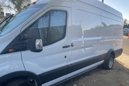 VannuysRV rentals