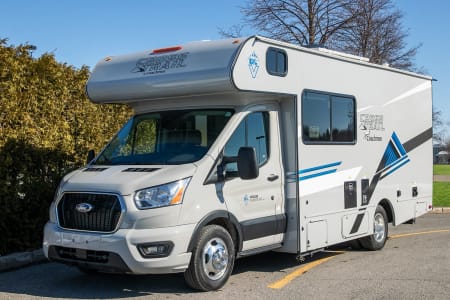 2023 Coachmen Cross Trail 20CB Classe B+ 23.9 Pieds /WIFI/  