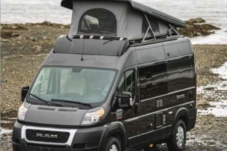 *2023 new* Froggy the shortest full amenity van! -Milwaukee-