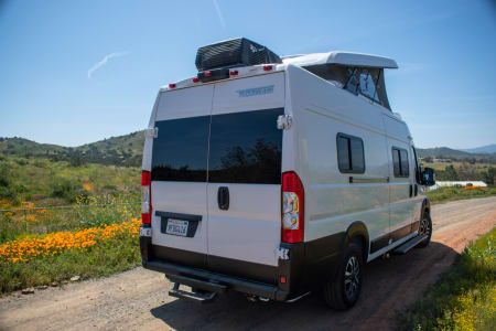 RV Rental riverside,California-(CA)