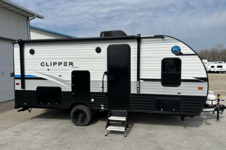 2022 Coachmen Clipper 182DBU (21518)