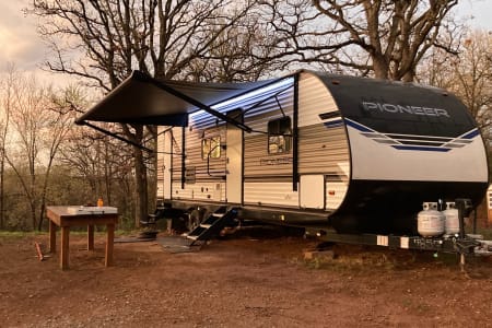 Full Family Fun Travel Trailer