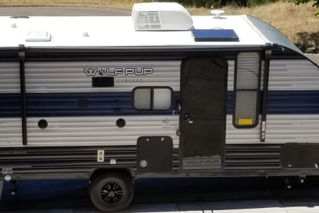 Salem OR 2022 Forest River Cherokee Wolf Pup 16 BHS Travel Trailer
