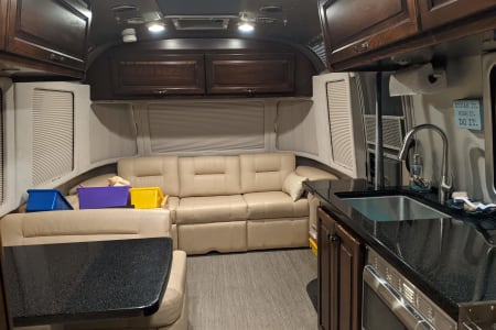 HollisterRV rentals