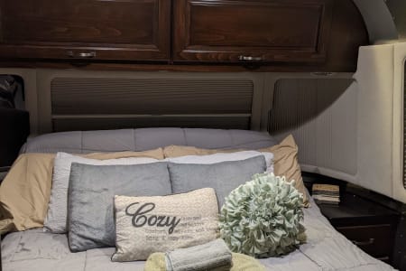 HollisterRV rentals