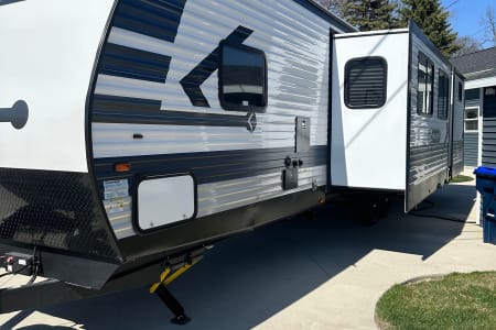 LakeKegonsa Rv Rentals