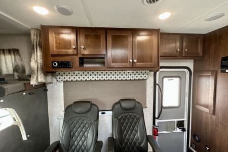 Apache JunctionRV rentals