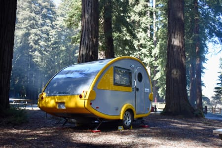Travel-trailer rentals in Santa Ana