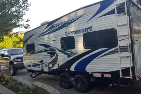 EmarLakesProvincialPark Rv Rentals