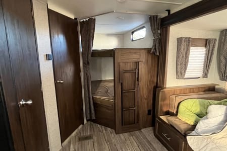 RV Rental reno,Nevada-(NV)