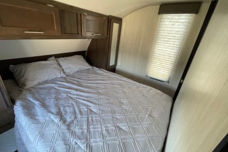 RV Rental bakersfield,California-(CA)