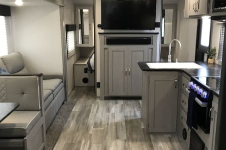 AshtonRV rentals