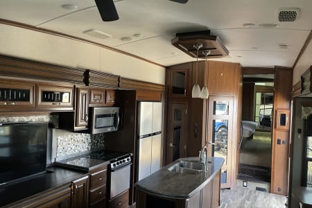 Scotch CreekRV rentals