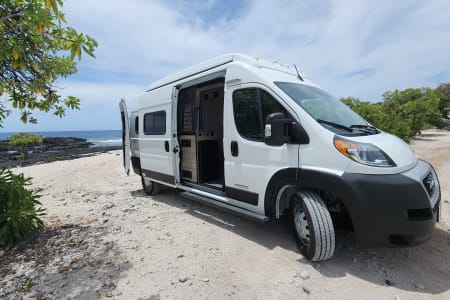 2023 Winnebago Solis - Ala Nani