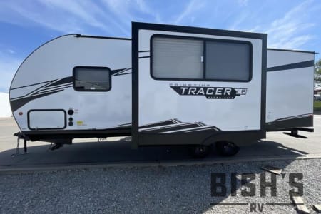 2022 Prime Time Tracer 230BHSLE