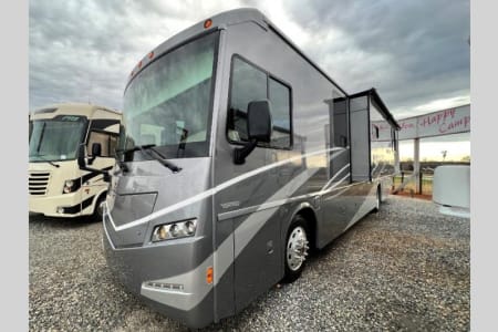 2018 Winnebago Forza Luxury Diesel