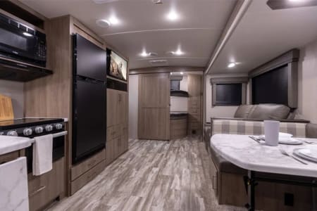 RV Rental yellowknife,Northwest-Territories-(NT)