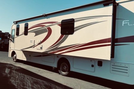 RV Rental santa-rosa,California-(CA)