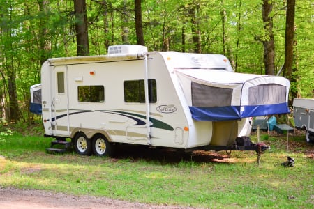 Howard City MI 2012 R-Vision Trail Lite Family Camper 20ft, easy to tow